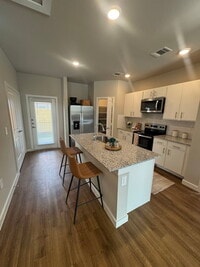 Building Photo - 2200 North Buddy Hayes Blvd