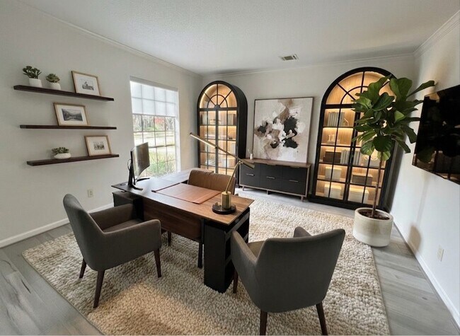 Building Photo - 16906 Scenic Lakes Way