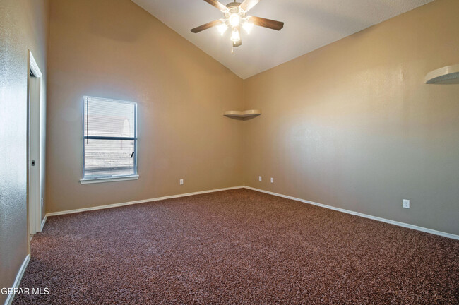 Building Photo - 7117 Mesquite Tree Ln