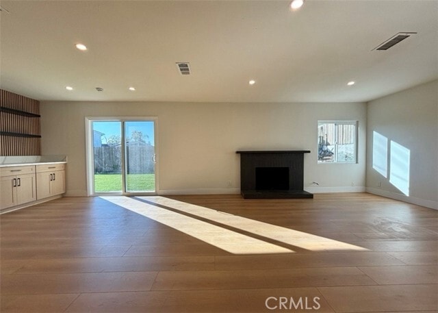 Building Photo - 6210 Halstead Ave