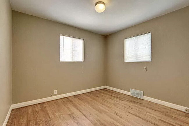 Building Photo - 710 Macon St