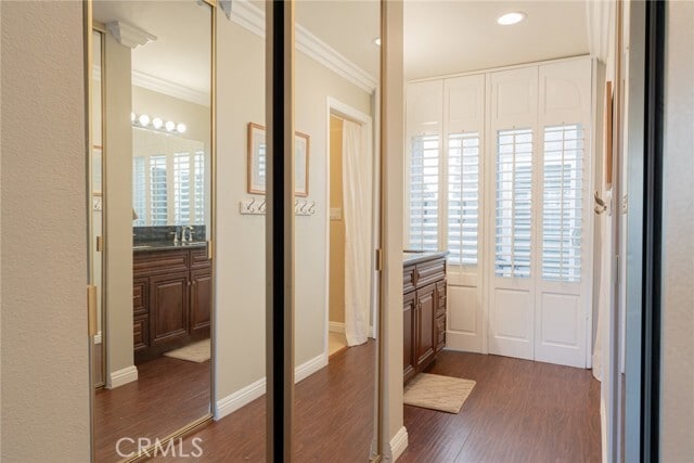 Building Photo - 15735 La Subida Dr