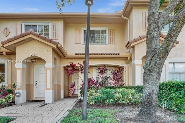 Building Photo - 2613 SW 83rd Ave