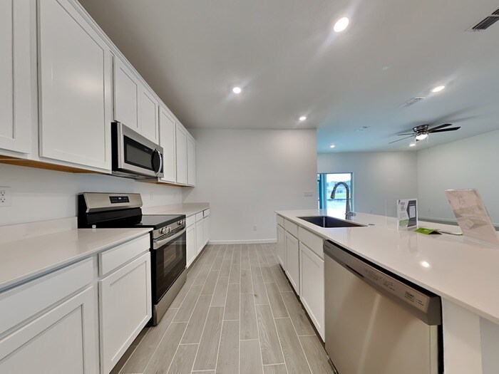 Building Photo - 9010 Latigo Ln