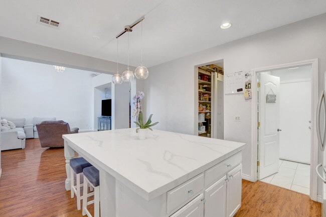 Building Photo - Spacious 4-Bedroom Home for Lease in Gated...
