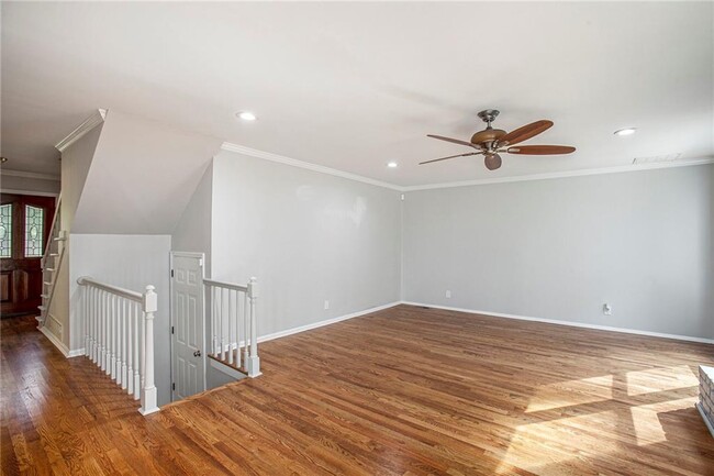 Building Photo - 390 Waverly Hall Cir