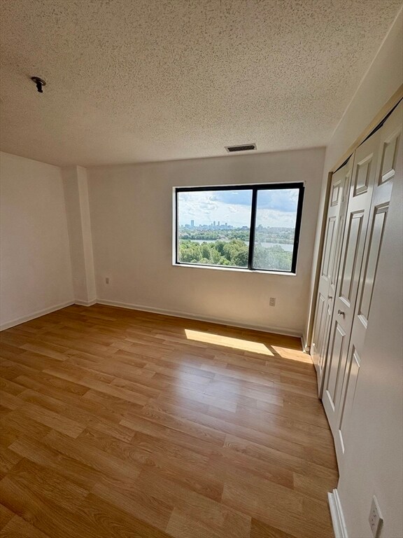 Building Photo - 3920 Mystic Valley Pkwy