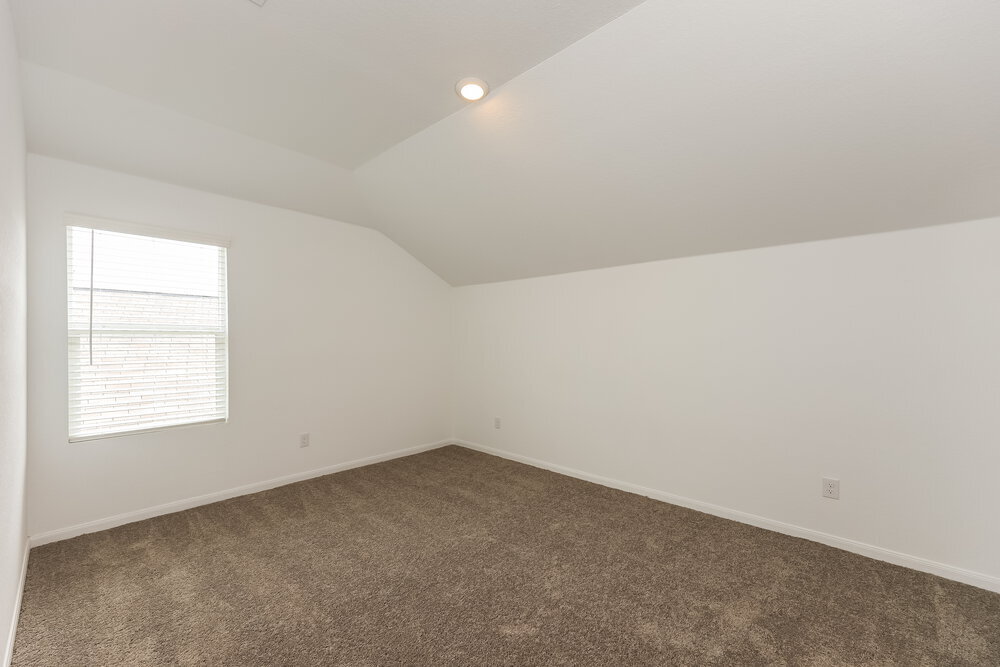 Building Photo - 9920 Pears Ml