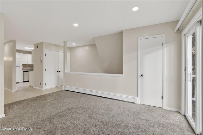 Building Photo - 21 Washington St