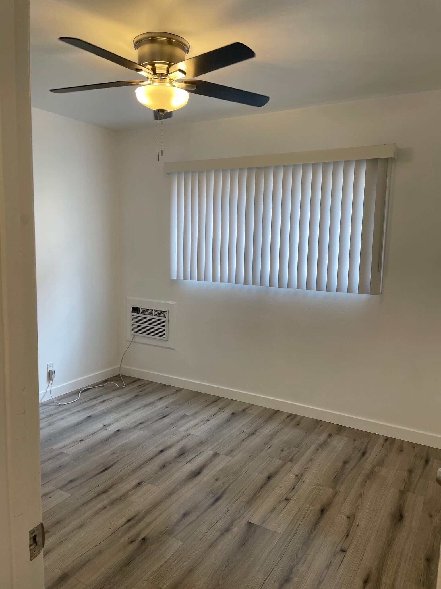 Bedroom 2 - 12329 Oxnard St