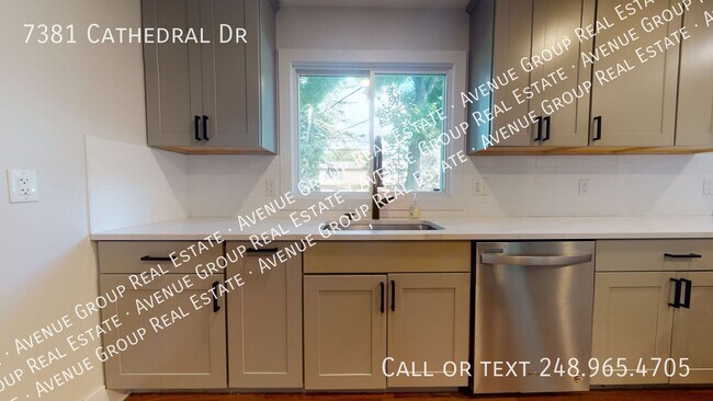 Building Photo - 7381 Cathedral Dr