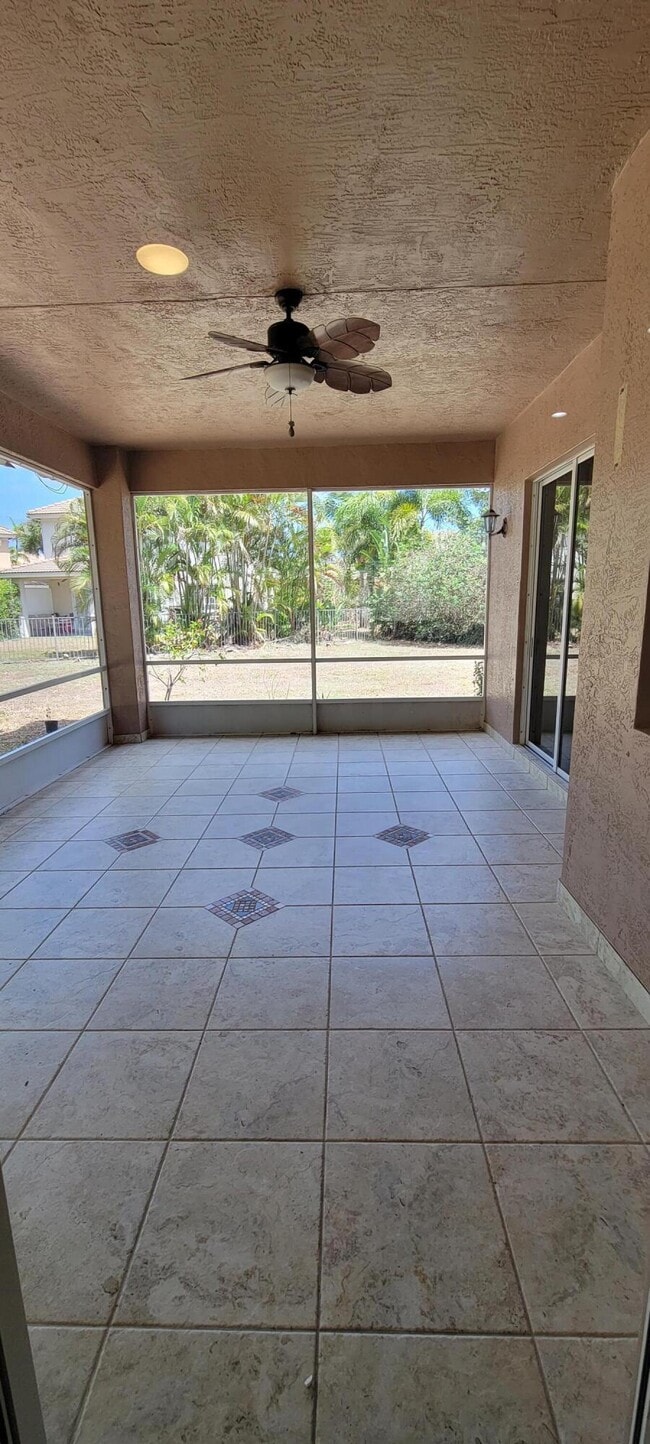 Building Photo - 8625 Plum Cay