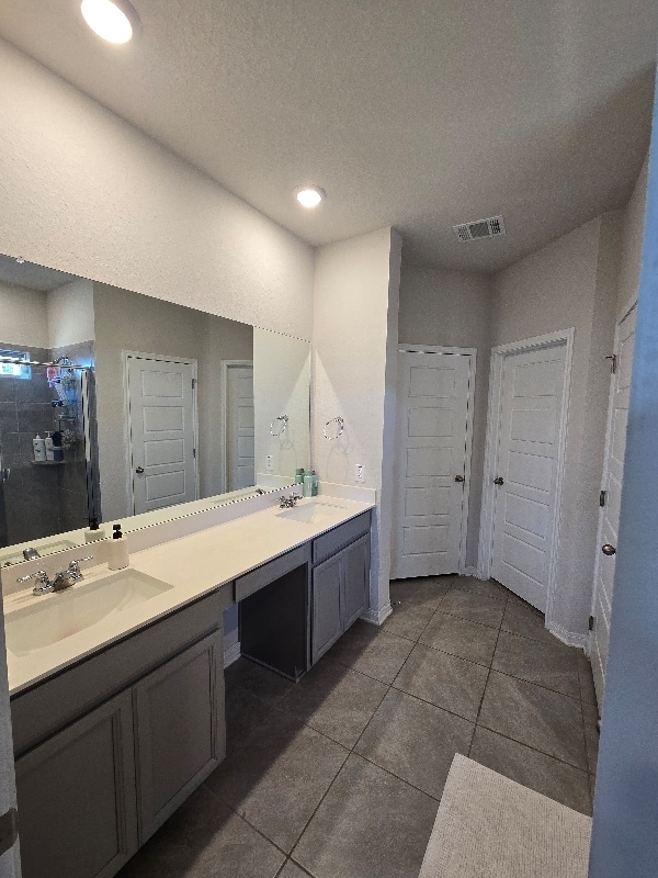 Building Photo - 9519 Bonito Fls Dr