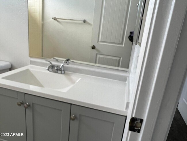 Building Photo - 12421 W Pershing St