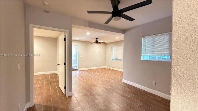 Building Photo - 3 bedroom in Miami FL 33127