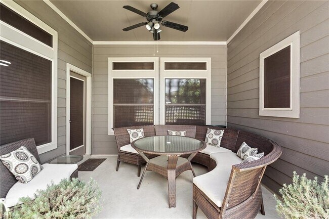 Building Photo - 1901 Discovery Blvd