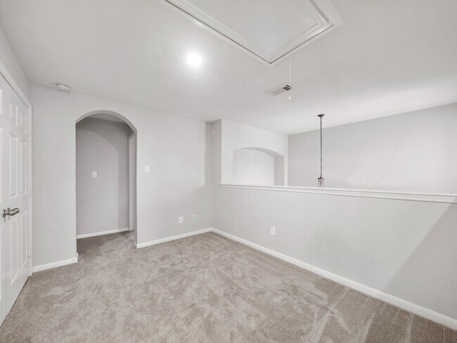 Building Photo - 17814 Arapaho Hill Ln