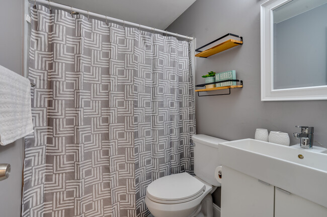 Full renovated bath shared with only one other person - 3030 Ellenwood Dr