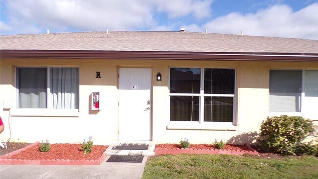 Building Photo - 21282 Stillwater Ave