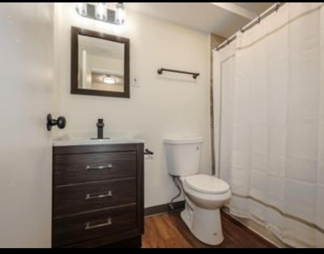 New bathroom vanity - 16 Tiffany Rd
