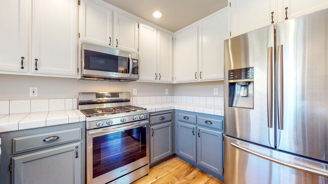 Building Photo - 2014 Tablerock Ct