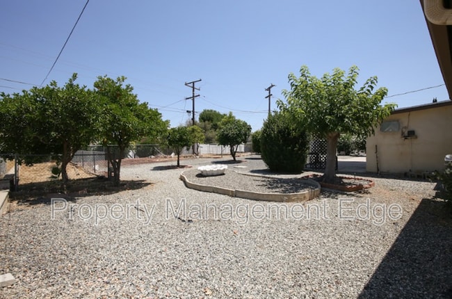Building Photo - 29092 Desert Hills Rd