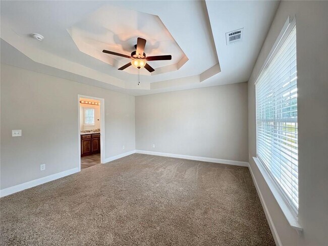 Building Photo - 5332 Lawson Lake Dr