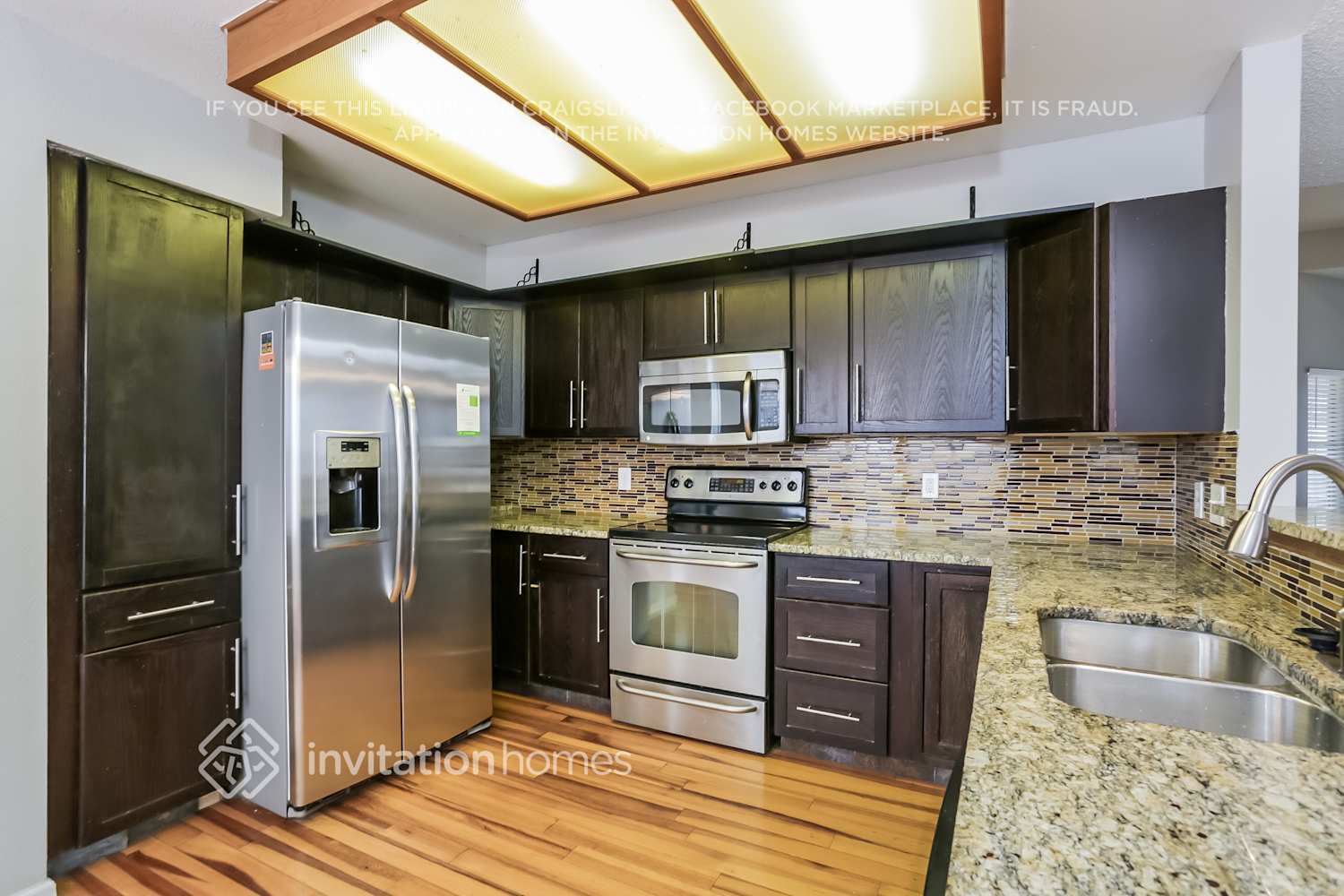 Building Photo - 1254 Ascot Ave