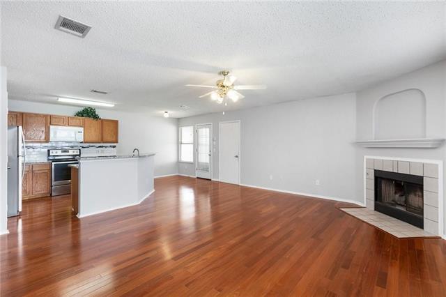 Building Photo - 921 Thistle Cir