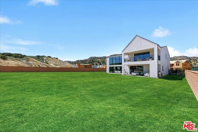 Building Photo - 22810 Seaqua Cir