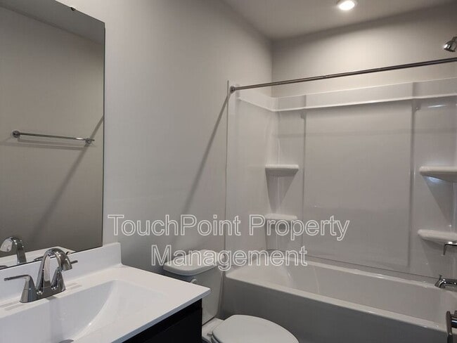 Building Photo - 6619 Addax Wy