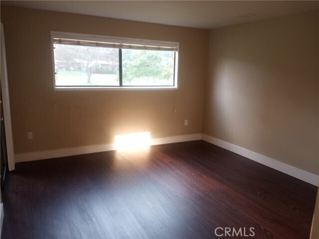 Building Photo - 31537 E Nine Dr
