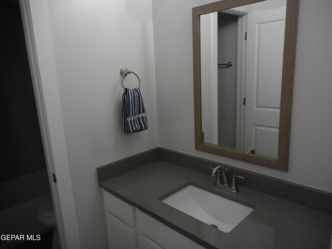Building Photo - 7405 Norte Portugal Ln