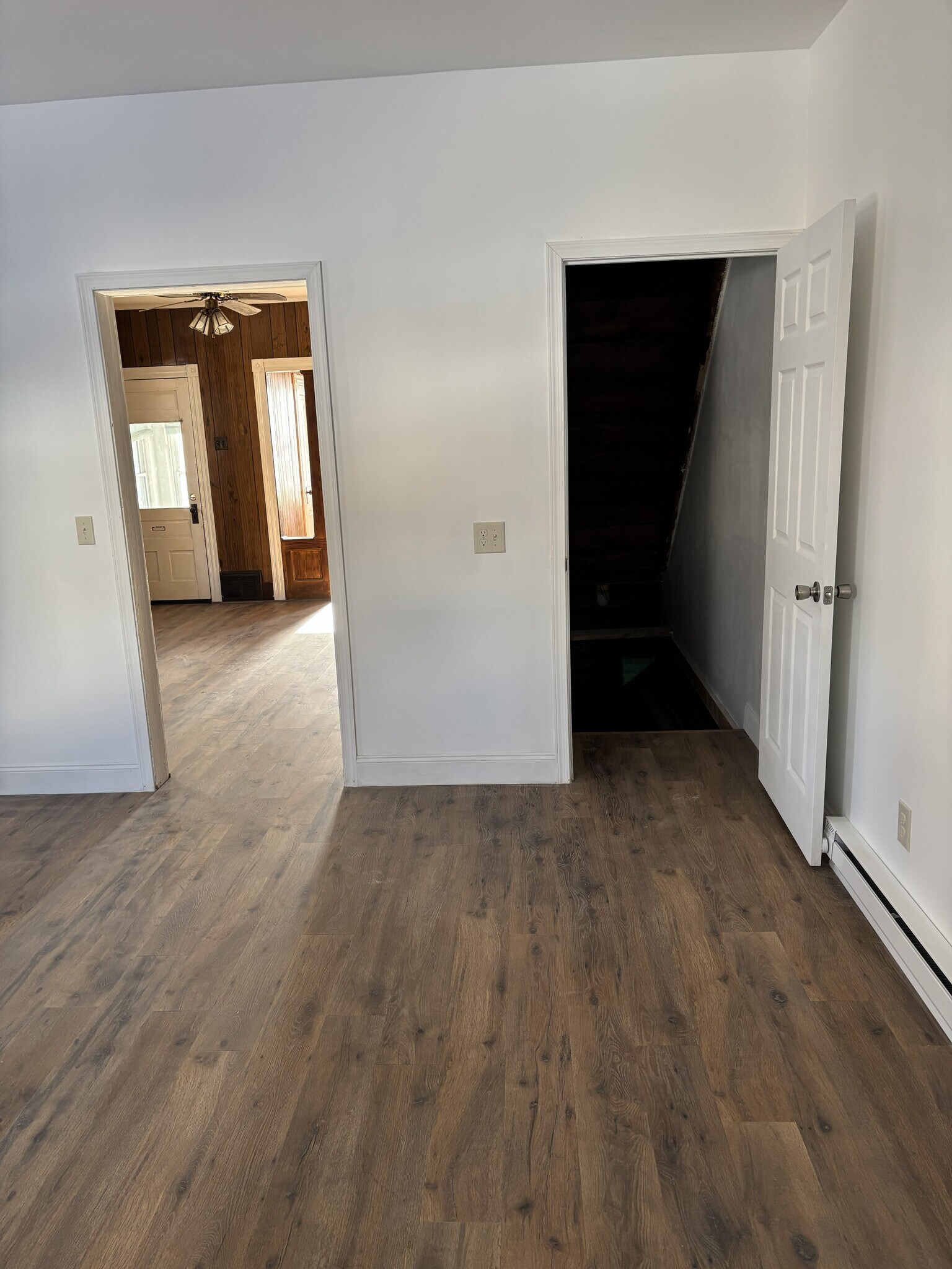 Building Photo - 615 Broad St