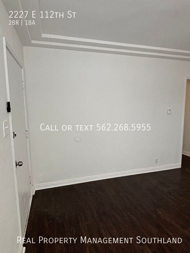 Building Photo - 1 Bedroom available now in Los Angeles!!