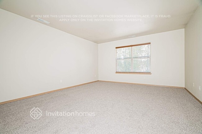 Building Photo - 14902 94th Ave Ct E