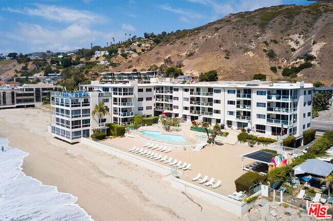 Building Photo - 22548 Pacific Coast Hwy