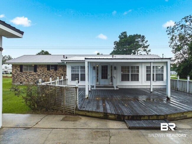 Building Photo - 20532 White Hill Rd