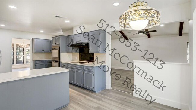 Building Photo - 2605 Toulouse Dr