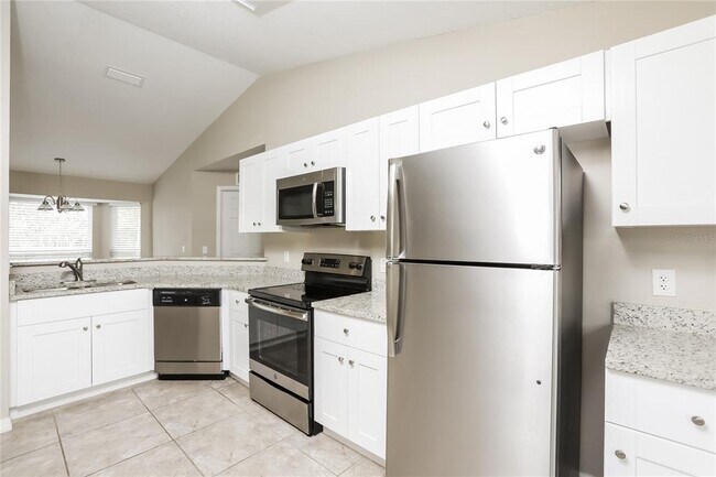 Building Photo - 549 Antelope Dr