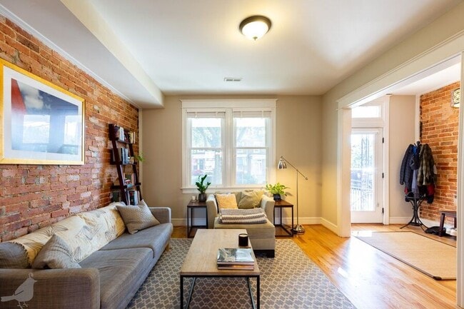 Primary Photo - 4102 5th St NW
