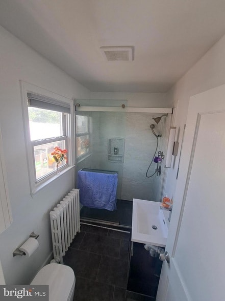 Building Photo - 129 Bellevue Ave