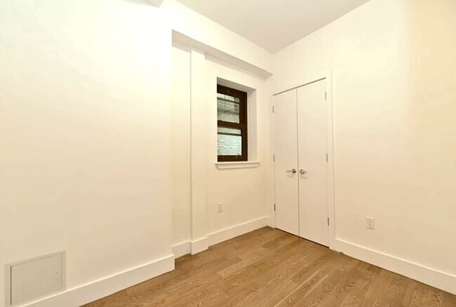 Building Photo - 99 Allen Street