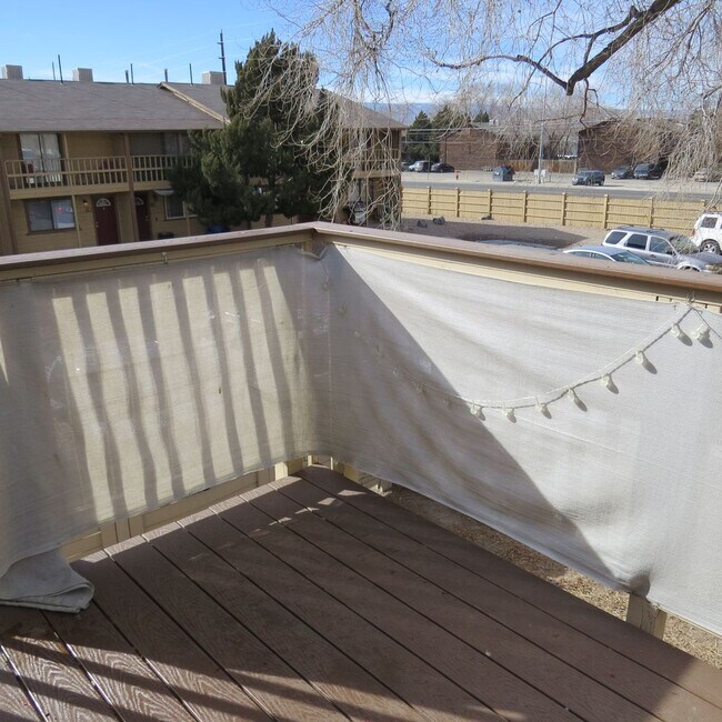 Building Photo - FREE RENT UNTIL THE END OF THE MONTH!!!