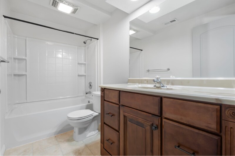 Building Photo - 5758 W Lugano Dr