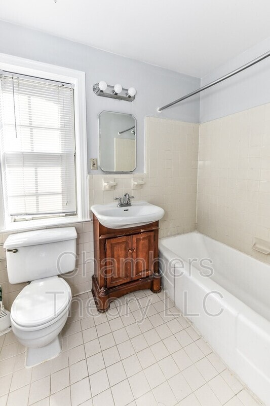 Building Photo - 2603 Arlington Blvd