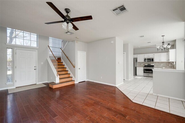 Building Photo - 13441 Gent Dr