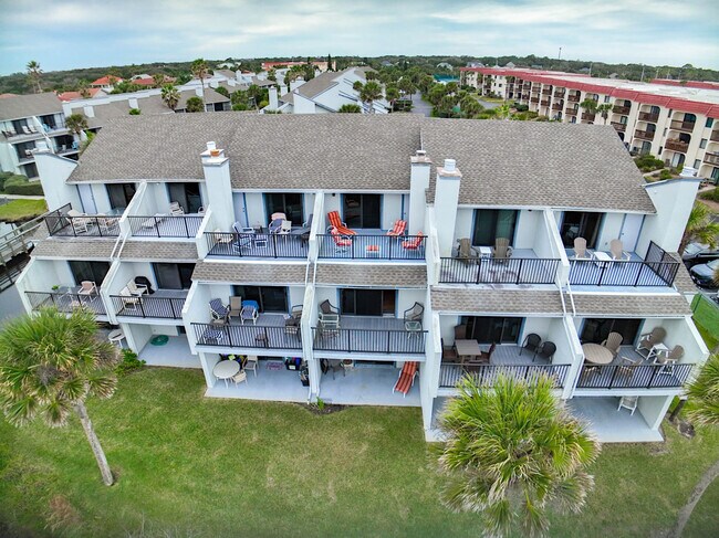 Building Photo - 890-A1A A1A Beach Blvd