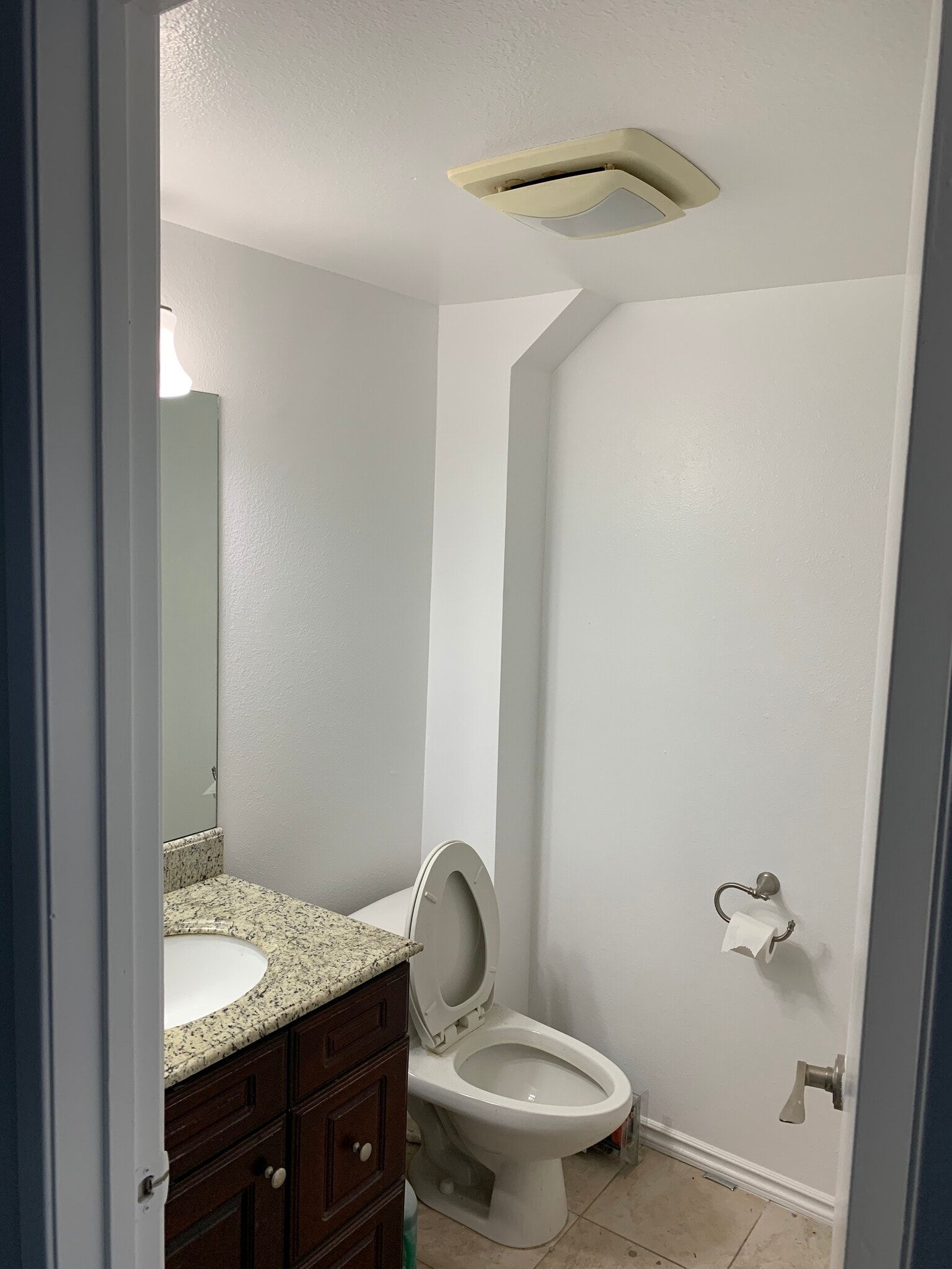 Building Photo - 41 Harkness Ave