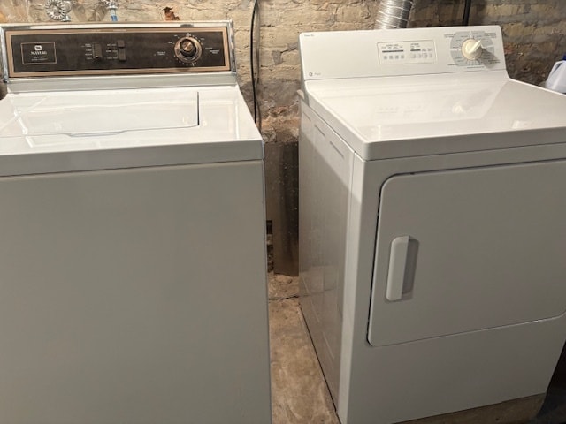 Laundry - 1732 N Wood St